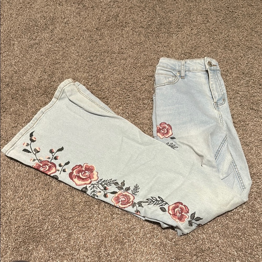 Floral Embroidered Light Blue Jeans